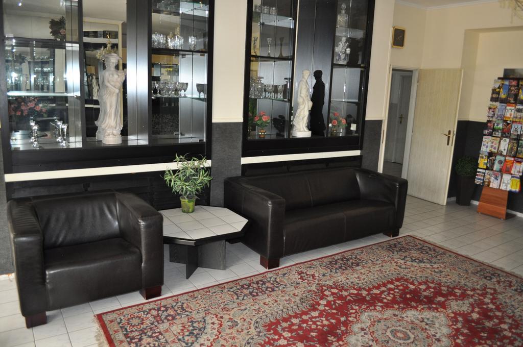 Hotel Wertheim ปราก ภายนอก รูปภาพ