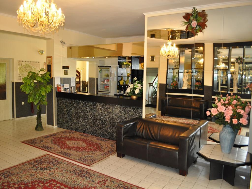 Hotel Wertheim ปราก ภายนอก รูปภาพ